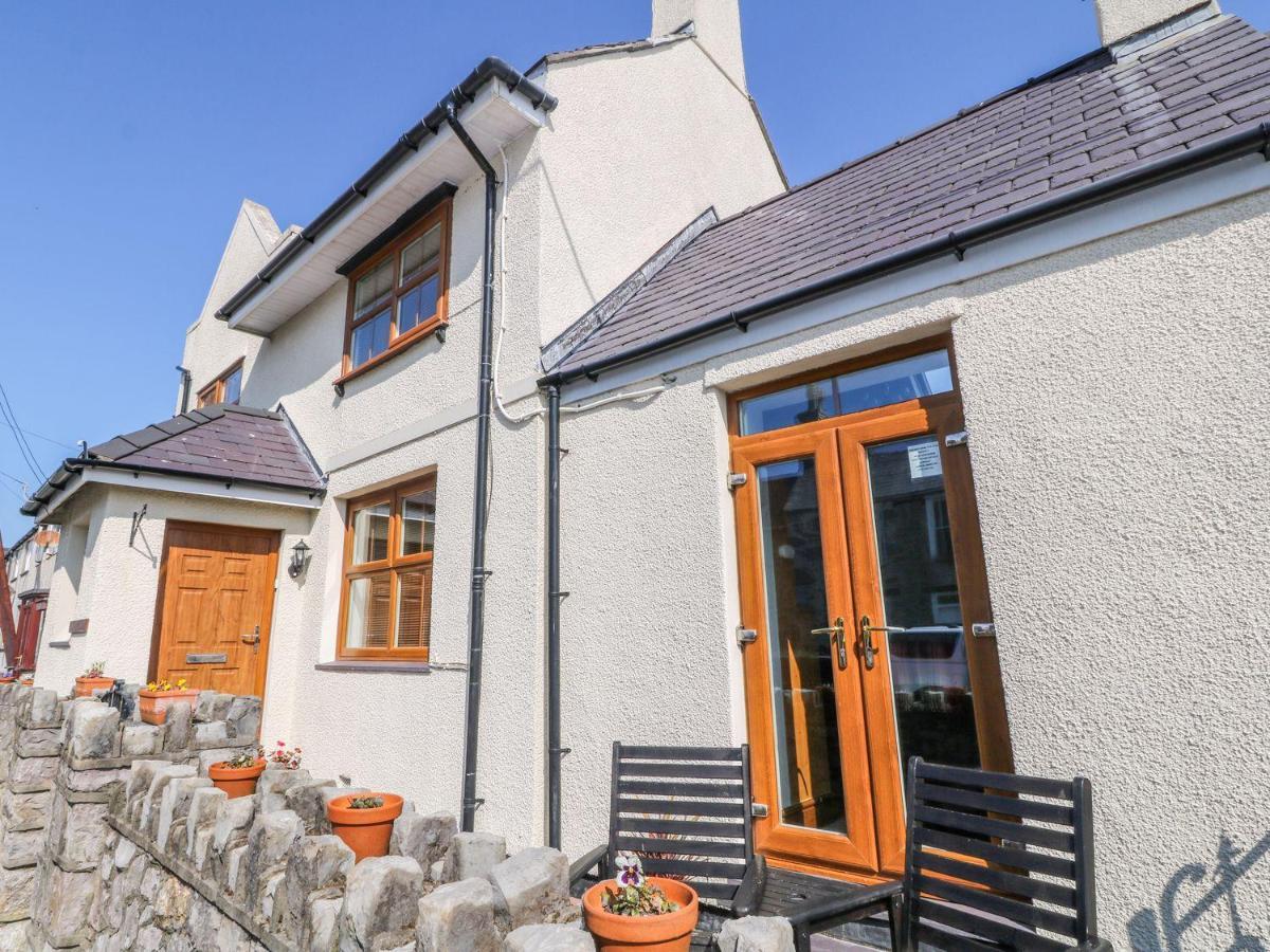 Morannedd Villa Llanfairpwllgwyngyll Buitenkant foto