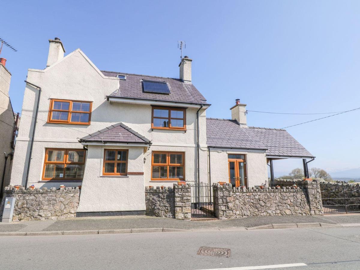 Morannedd Villa Llanfairpwllgwyngyll Buitenkant foto