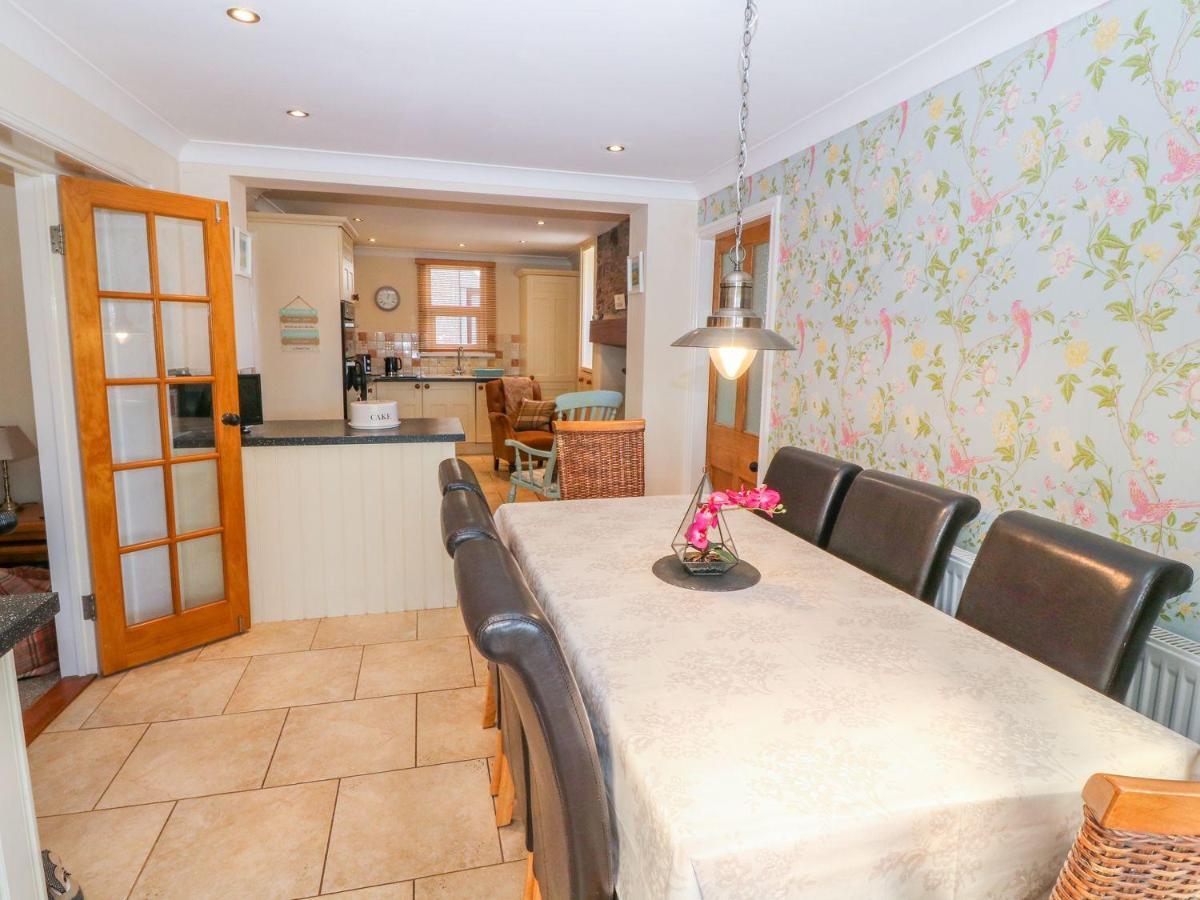 Morannedd Villa Llanfairpwllgwyngyll Buitenkant foto
